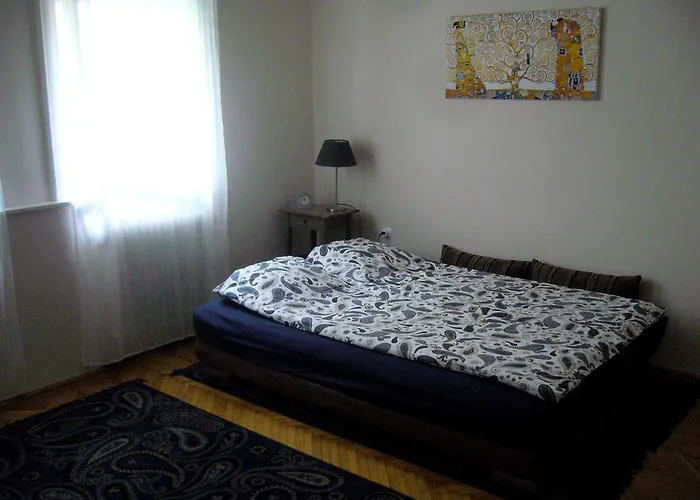 Apartament Away